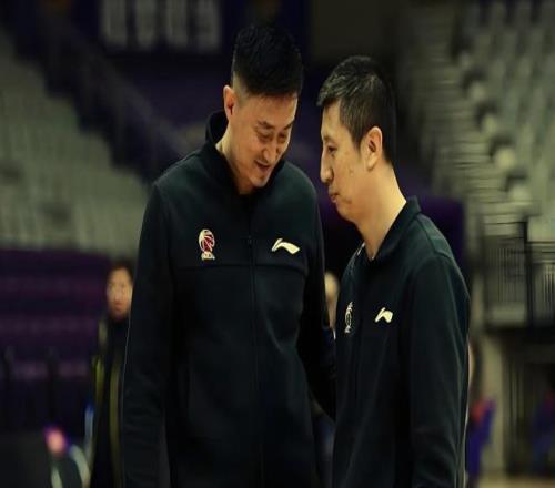 亚冠激战雨,光州雨中挫,申花,万博manbetx体育平台,万博体育官网,万博体育app下载,ManBetX,SPORTS