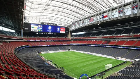 国米4轮大胜米兰 5-1米蘭德比，姆希塔良双响传射助力国米获胜